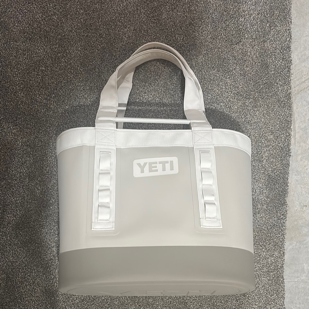 COPY - YETI Cape Toupe 35 Cary All  brand new